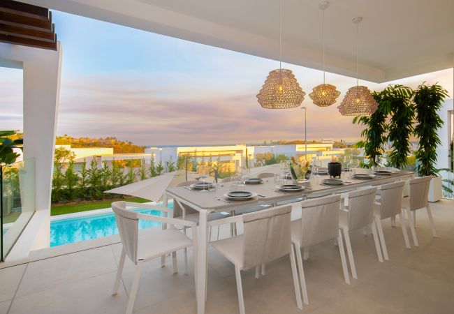 Villa in Marbella -  Villa Riva (R3930610)