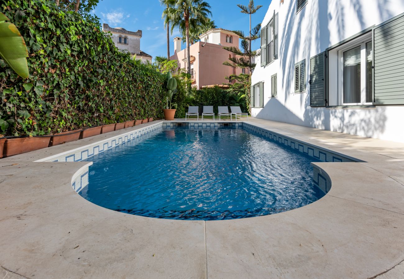 Villa in Marbella - Villa Jasmin (R4188796)