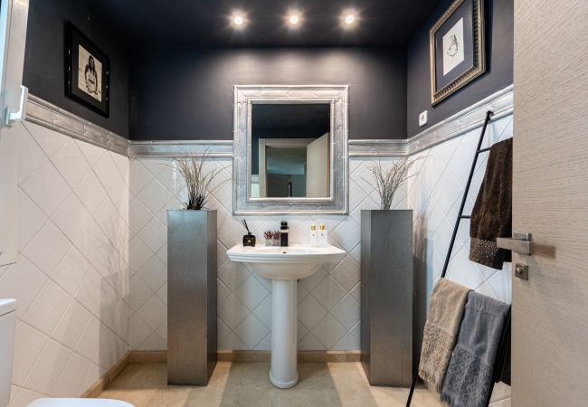Ferienwohnung in Marbella -  Palm Beach Penthouse (R2611208) Ferienwohnung in Marbella -  Palm Beach Penthouse (R2611208)