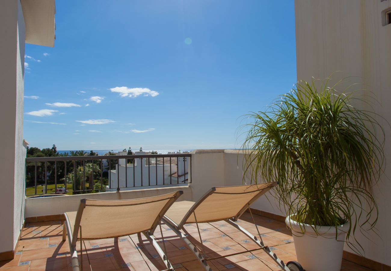 Ferienwohnung in Marbella -  Palm Beach Penthouse (R2611208)