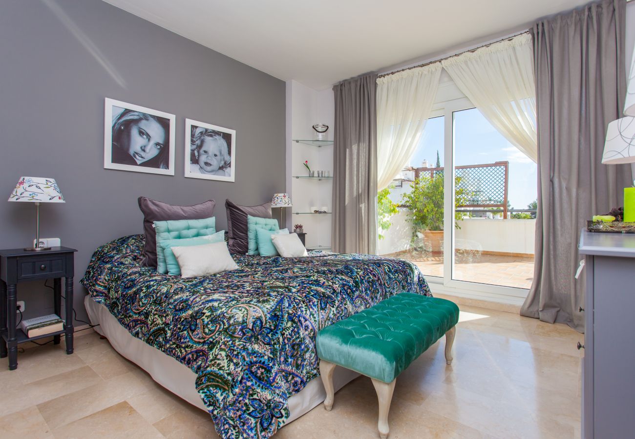 Ferienwohnung in Marbella -  Palm Beach Penthouse (R2611208)