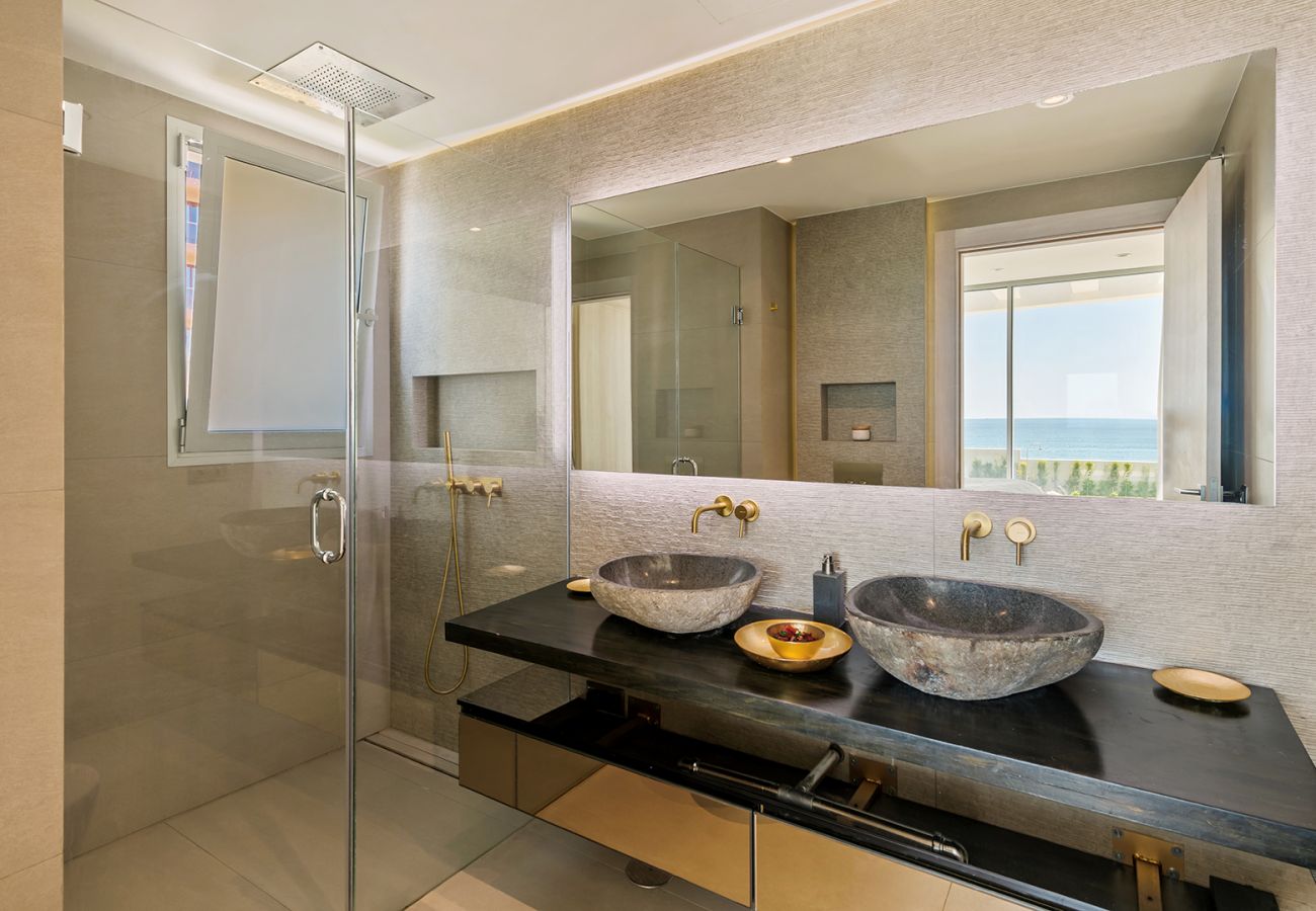 Villa in Mijas - Villa Sea Breeze (R4272085)