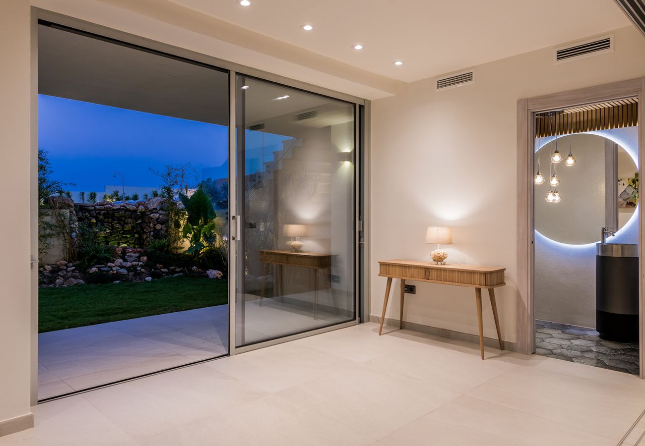 Villa in Mijas - Villa Sea Breeze (R4272085)