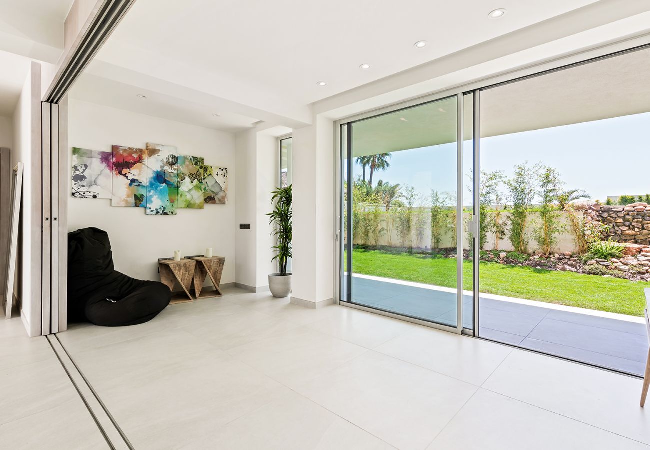 Villa in Mijas - Villa Sea Breeze (R4272085)