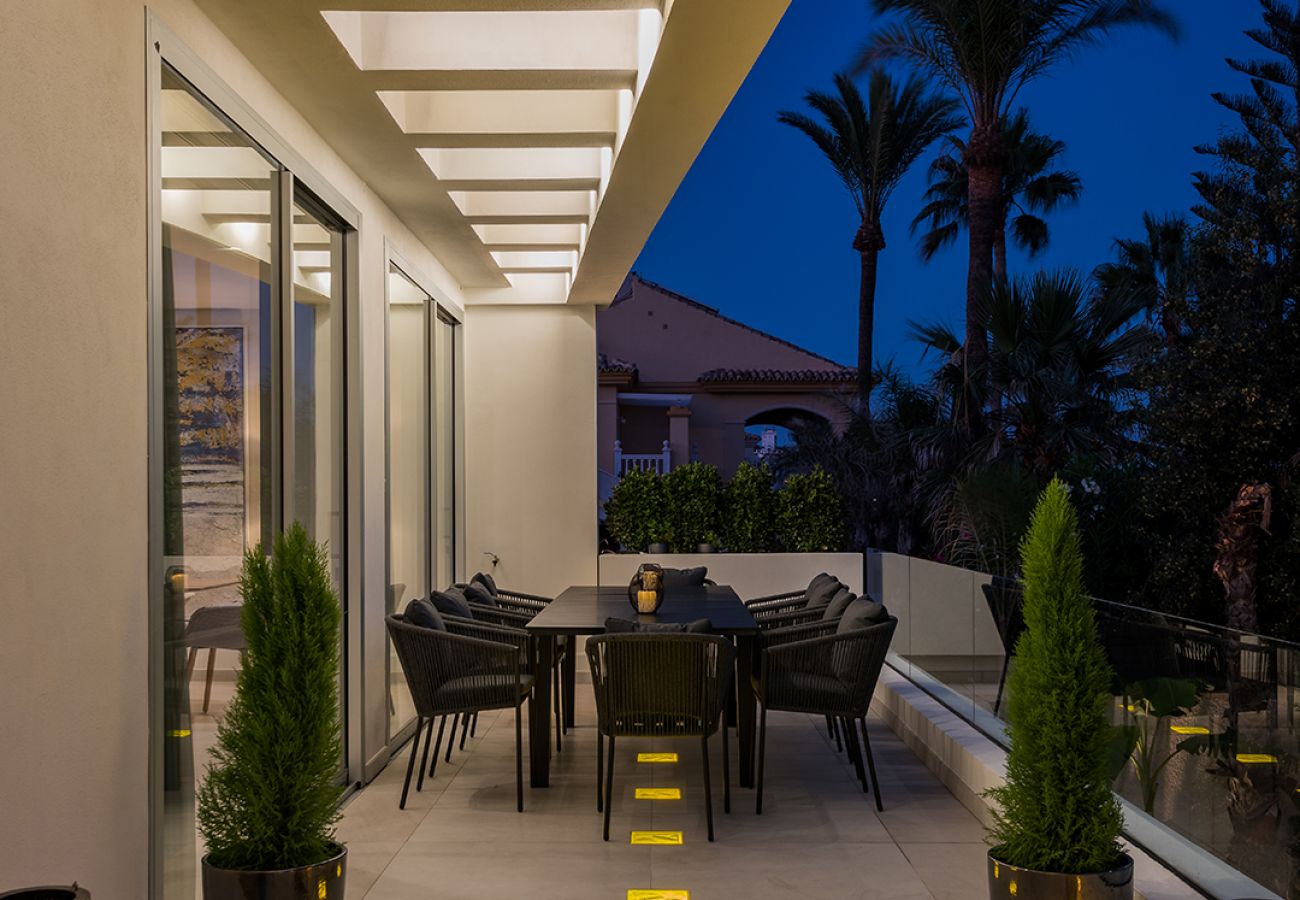 Villa in Mijas - Villa Sea Breeze (R4272085)