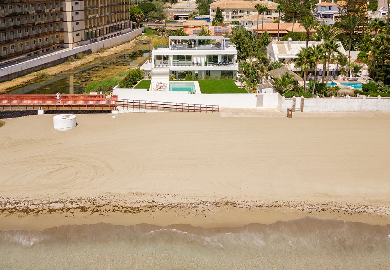 Villa in Mijas - Villa Sea Breeze (R4272085)