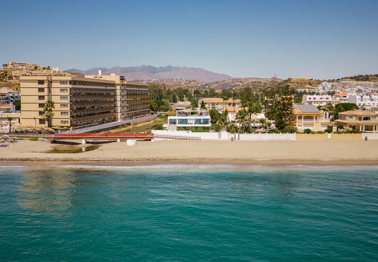 Villa in Mijas - Villa Sea Breeze (R4272085)
