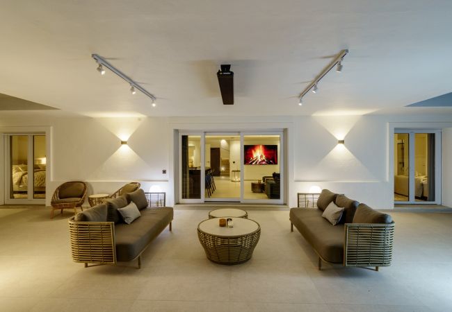 Villa in Nueva andalucia -  Villa La Petanque (R2739026) Villa in Nueva andalucia -  Villa La Petanque (R2739026)