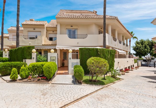 Stadthaus in Marbella - Casa Sunshine (R4355587)