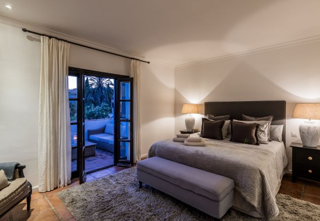 Villa in Nueva andalucia - Villa Oliva Villa in Nueva andalucia - Villa Oliva