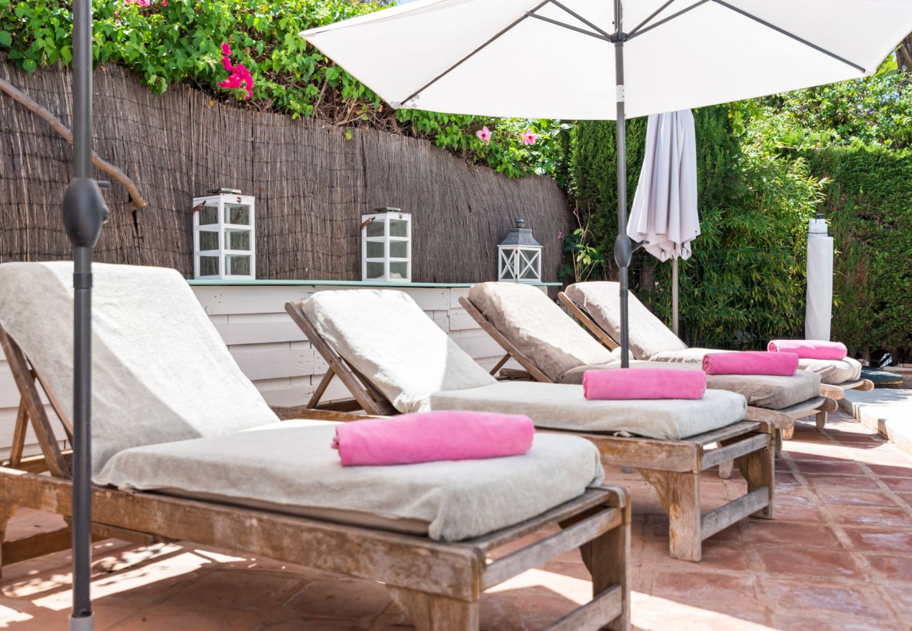 Villa en Estepona - Villa Atalaya Beach (R4195756)