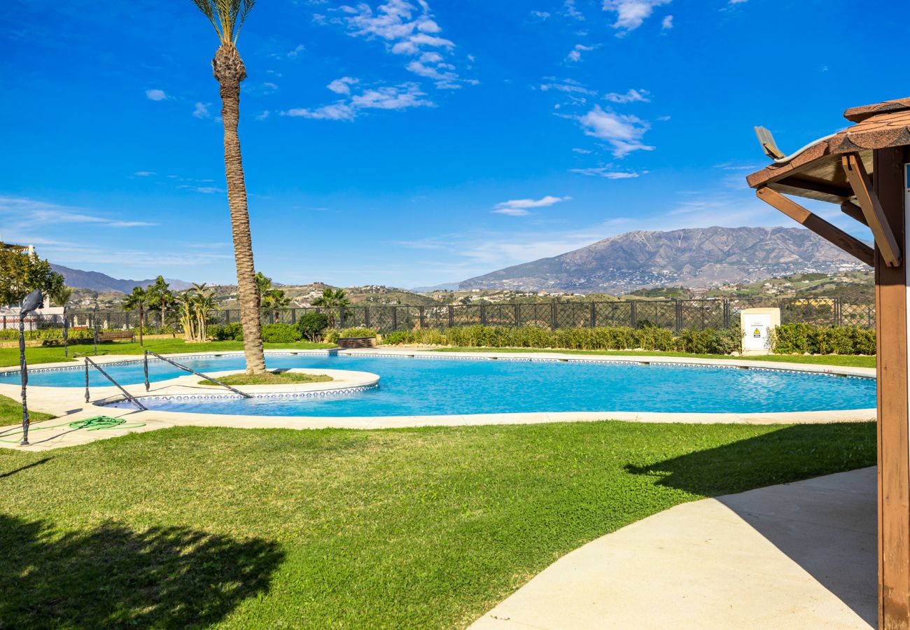 Apartamento en Mijas Costa - Casa Rosado (R4117273)