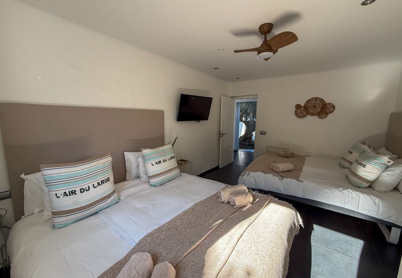 Villa en Nueva andalucia -  Villa Karma (R2132993)