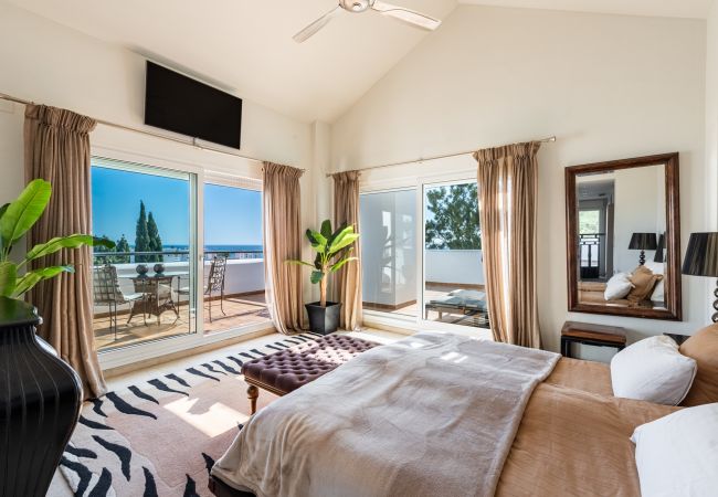 Apartamento en Marbella -  Palm Beach Penthouse (R2611208) Apartamento en Marbella -  Palm Beach Penthouse (R2611208)