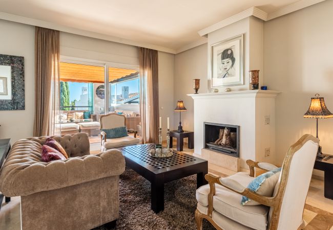 Apartamento en Marbella -  Palm Beach Penthouse (R2611208) Apartamento en Marbella -  Palm Beach Penthouse (R2611208)