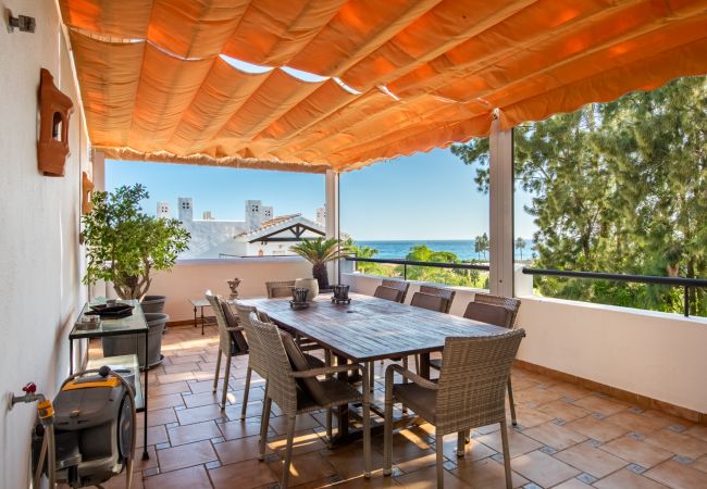Apartamento en Marbella -  Palm Beach Penthouse (R2611208) Apartamento en Marbella -  Palm Beach Penthouse (R2611208)