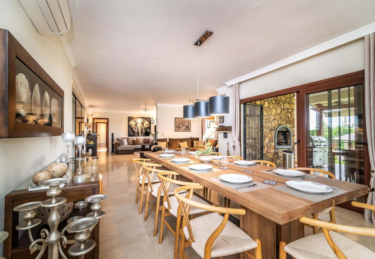Villa en Mijas Costa -  Villa Lucia (R2149486)