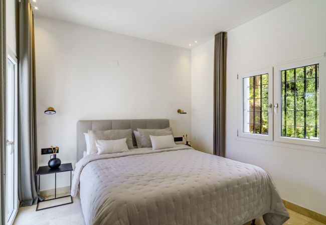 Villa en Nueva andalucia -  Villa La Petanque (R2739026) Villa en Nueva andalucia -  Villa La Petanque (R2739026)