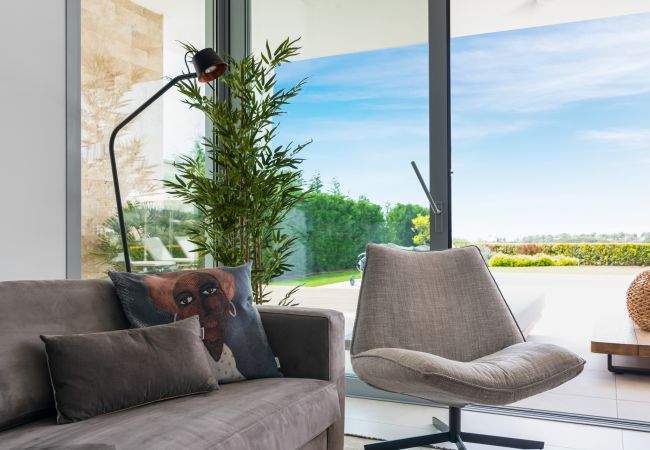 Villa en Marbella -  Villa Mariposa (R3907066) Villa en Marbella -  Villa Mariposa (R3907066)