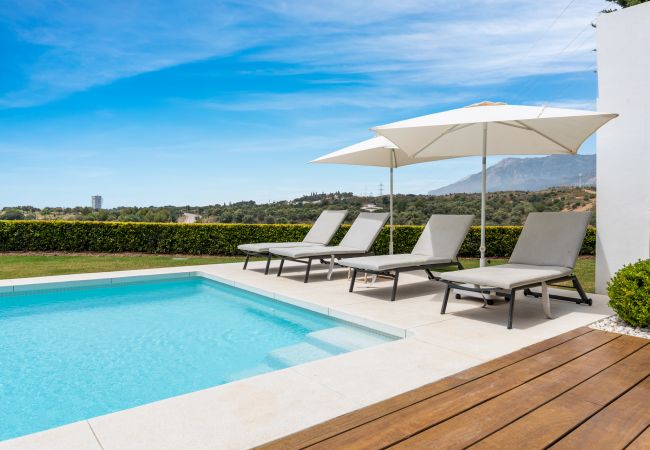 Villa en Marbella -  Villa Mariposa (R3907066) Villa en Marbella -  Villa Mariposa (R3907066)