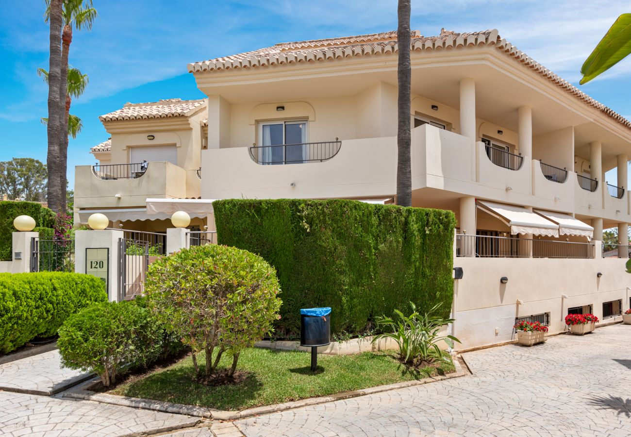 Casa adosada en Marbella - Casa Sunshine (R4355587)