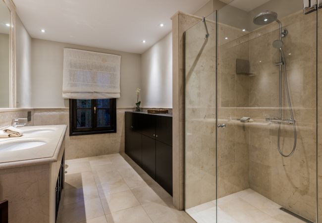 Villa en Nueva andalucia - Villa Oliva Villa en Nueva andalucia - Villa Oliva