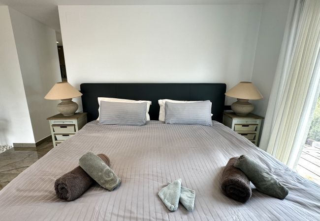 Villa in Marbella -  Villa Carib Playa (R1913565) Villa in Marbella -  Villa Carib Playa (R1913565)
