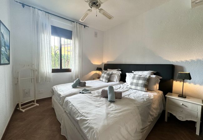 Villa in Marbella -  Villa Carib Playa (R1913565) Villa in Marbella -  Villa Carib Playa (R1913565)