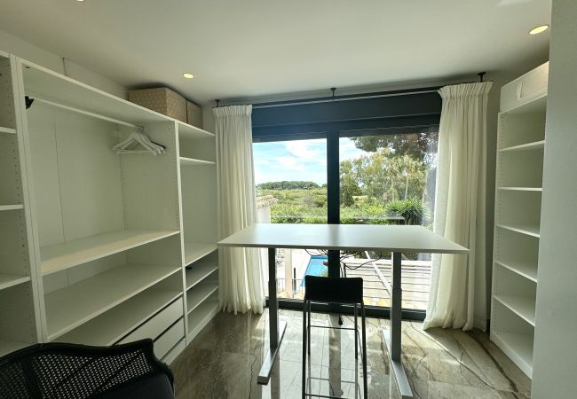 Villa in Marbella -  Villa Carib Playa (R1913565) Villa in Marbella -  Villa Carib Playa (R1913565)