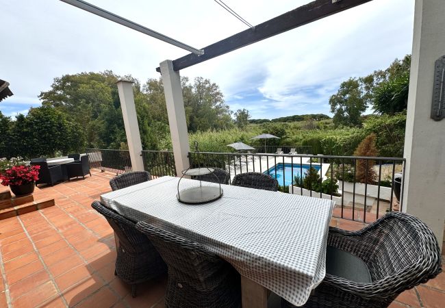 Villa in Marbella -  Villa Carib Playa (R1913565) Villa in Marbella -  Villa Carib Playa (R1913565)