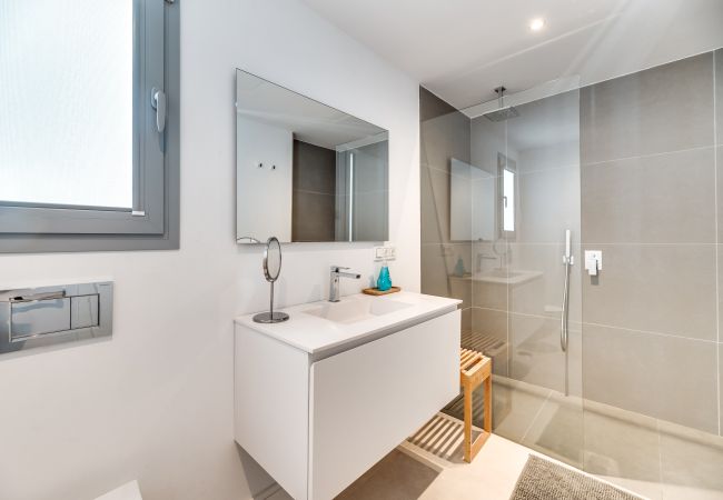Villa in Marbella -  Villa Riva (R3930610) Villa in Marbella -  Villa Riva (R3930610)
