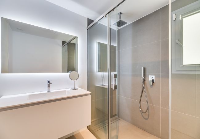Villa in Marbella -  Villa Riva (R3930610) Villa in Marbella -  Villa Riva (R3930610)