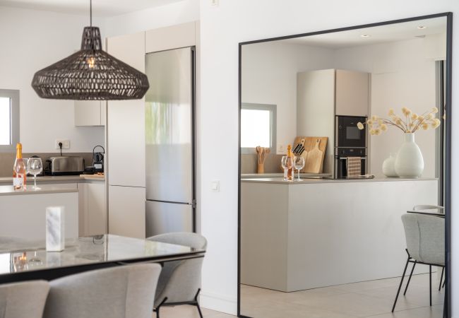 Villa in Marbella -  Villa Riva (R3930610) Villa in Marbella -  Villa Riva (R3930610)
