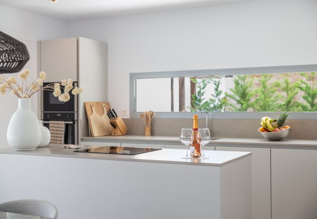 Villa in Marbella -  Villa Riva (R3930610) Villa in Marbella -  Villa Riva (R3930610)