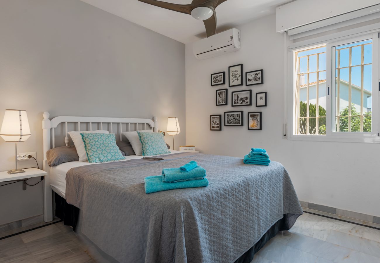 Villa in Estepona - Villa Atalaya Beach (R4195756)
