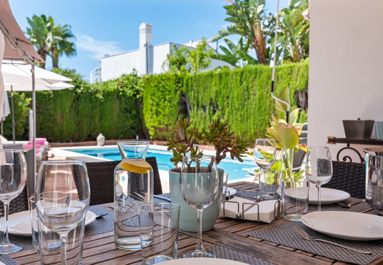 Villa in Estepona - Villa Atalaya Beach (R4195756)