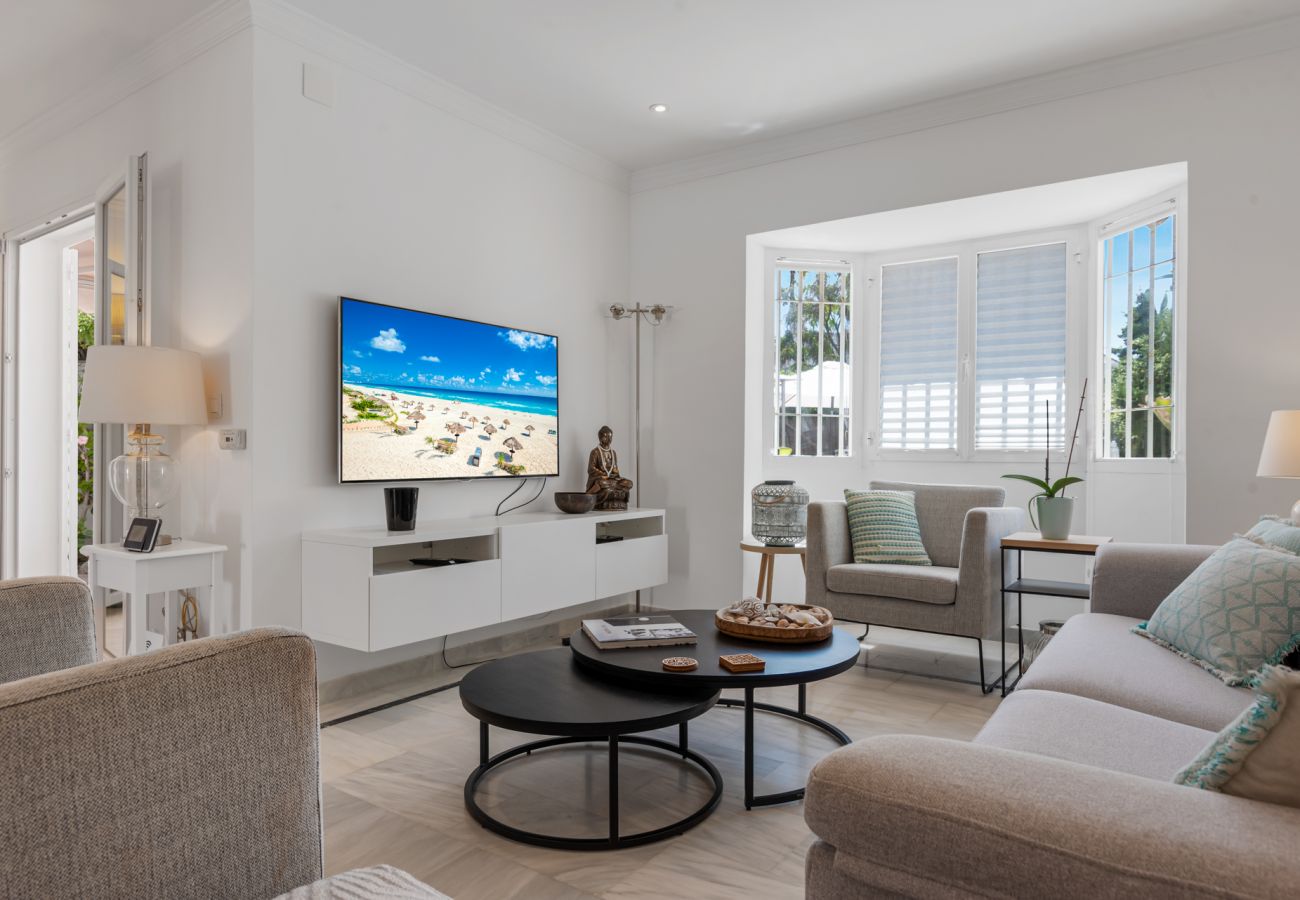 Villa in Estepona - Villa Atalaya Beach (R4195756)