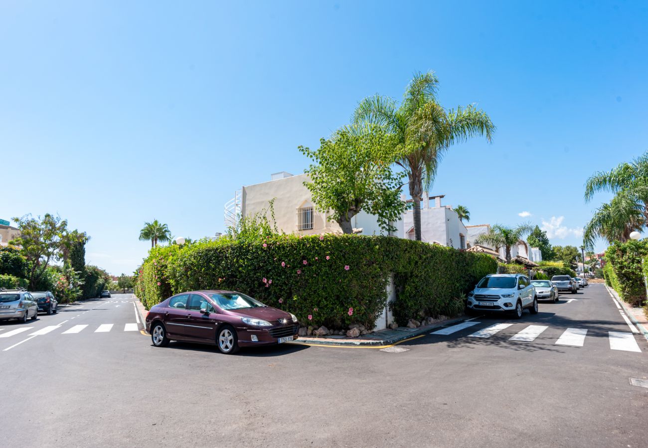 Villa in Estepona - Villa Atalaya Beach (R4195756)