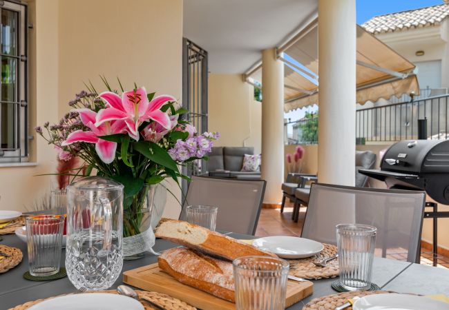 Rijhuis in Marbella - Casa Sunshine (R4355587) Rijhuis in Marbella - Casa Sunshine (R4355587)