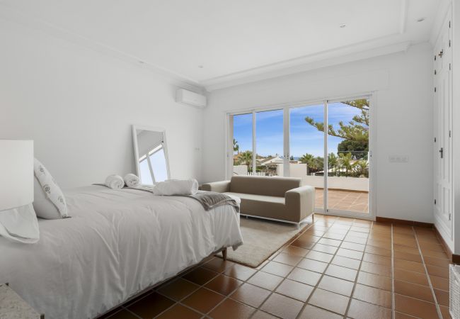 Villa in Marbella - Villa Hakuna Matata (R4683850) Villa in Marbella - Villa Hakuna Matata (R4683850)