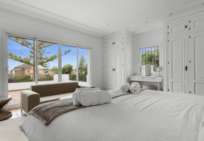 Villa in Marbella - Villa Hakuna Matata (R4683850) Villa in Marbella - Villa Hakuna Matata (R4683850)