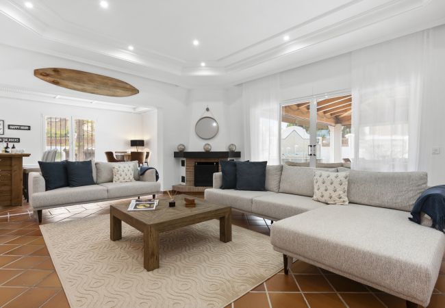 Villa in Marbella - Villa Hakuna Matata (R4683850) Villa in Marbella - Villa Hakuna Matata (R4683850)