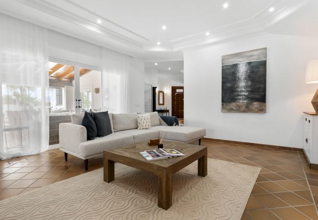 Villa in Marbella - Villa Hakuna Matata (R4683850) Villa in Marbella - Villa Hakuna Matata (R4683850)