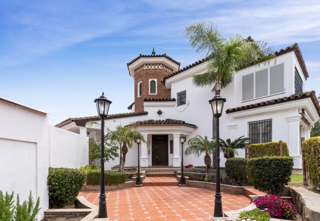 Villa in Marbella - Villa Hakuna Matata (R4683850) Villa in Marbella - Villa Hakuna Matata (R4683850)
