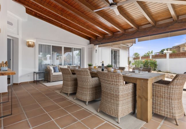 Villa in Marbella - Villa Hakuna Matata (R4683850) Villa in Marbella - Villa Hakuna Matata (R4683850)
