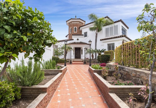 Villa in Marbella - Villa Hakuna Matata (R4683850) Villa in Marbella - Villa Hakuna Matata (R4683850)
