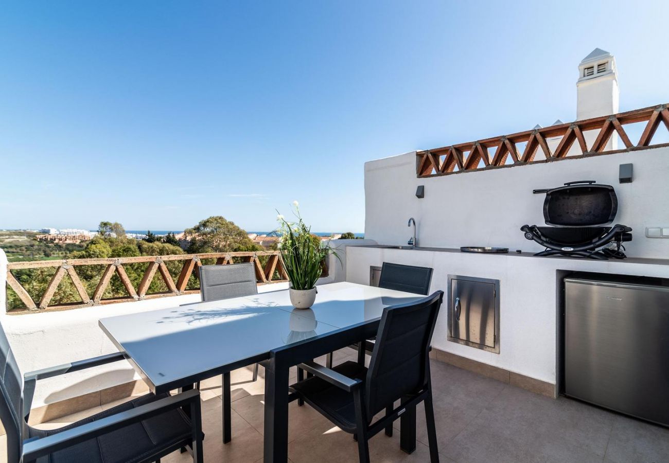 Apartment in Estepona -  Penthouse Capricho (R3685394)