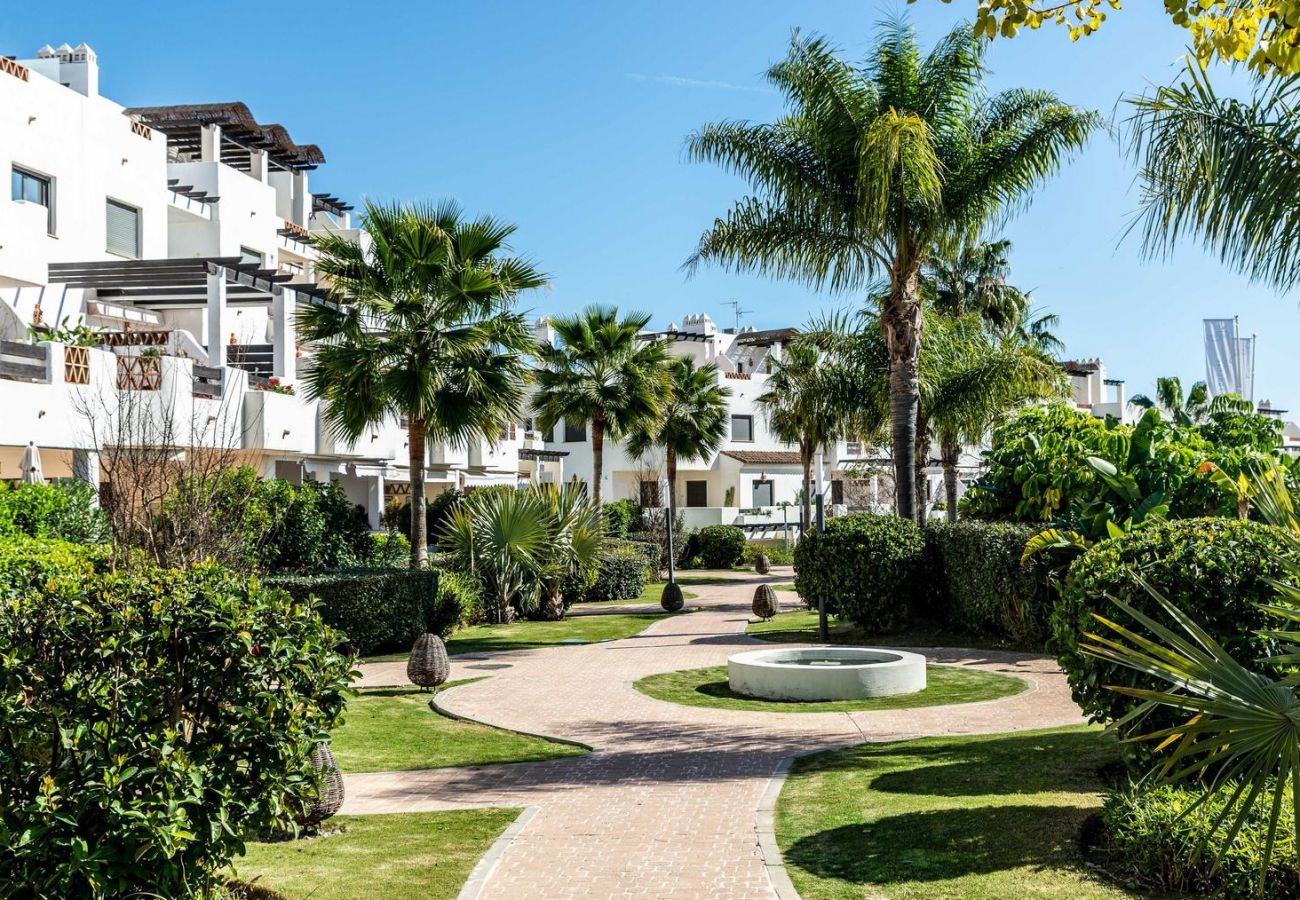 Apartment in Estepona -  Penthouse Capricho (R3685394)