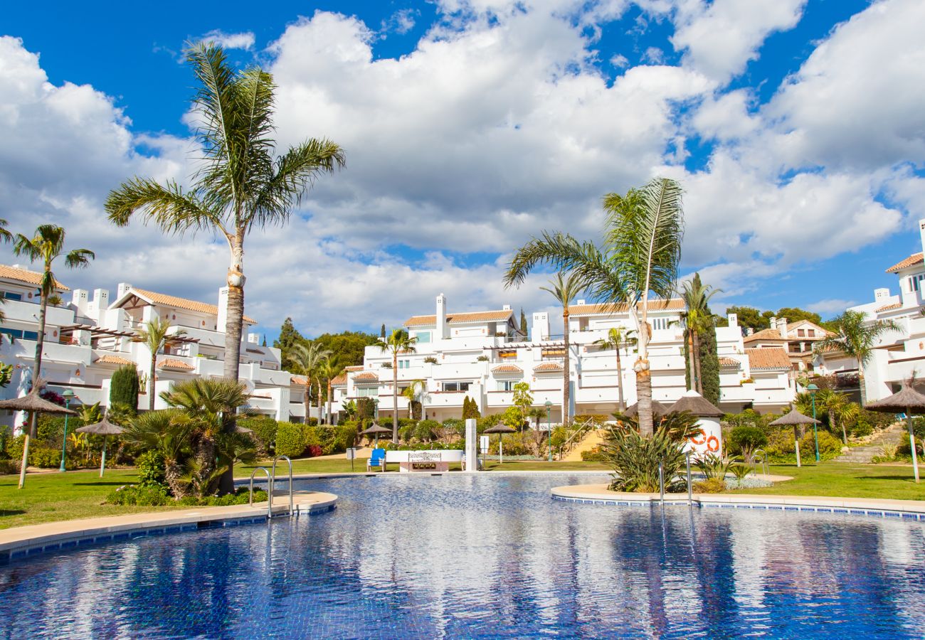 Apartment in Marbella -  Palm Beach Penthouse (R2611208)