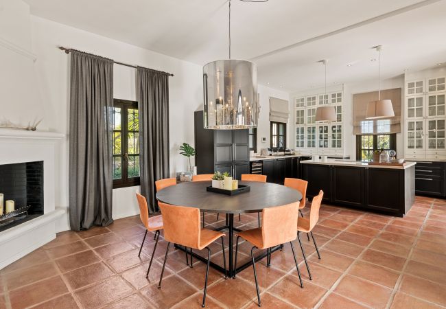 Villa in Nueva andalucia - Villa Oliva Villa in Nueva andalucia - Villa Oliva